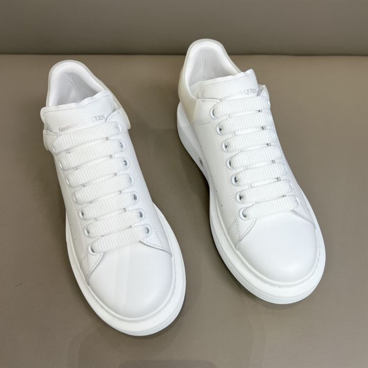 ALEXANDER MCQUEEN SNEAKER - ALD006
