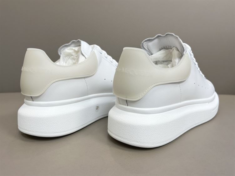 ALEXANDER MCQUEEN SNEAKER - ALD006