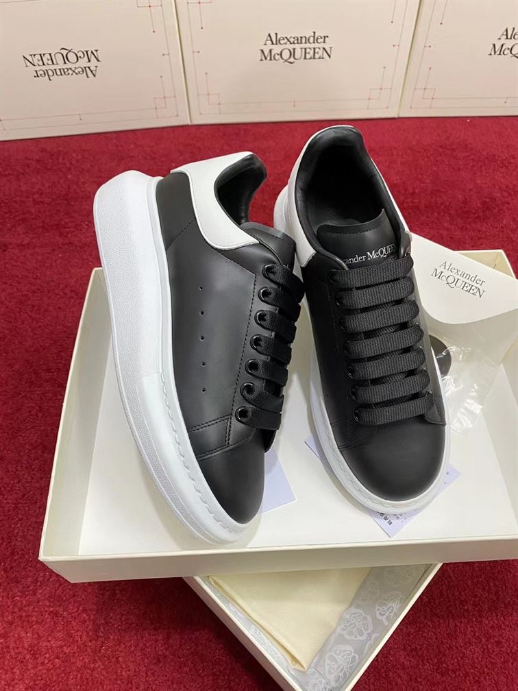 ALEXANDER MCQUEEN SNEAKER - ALD008