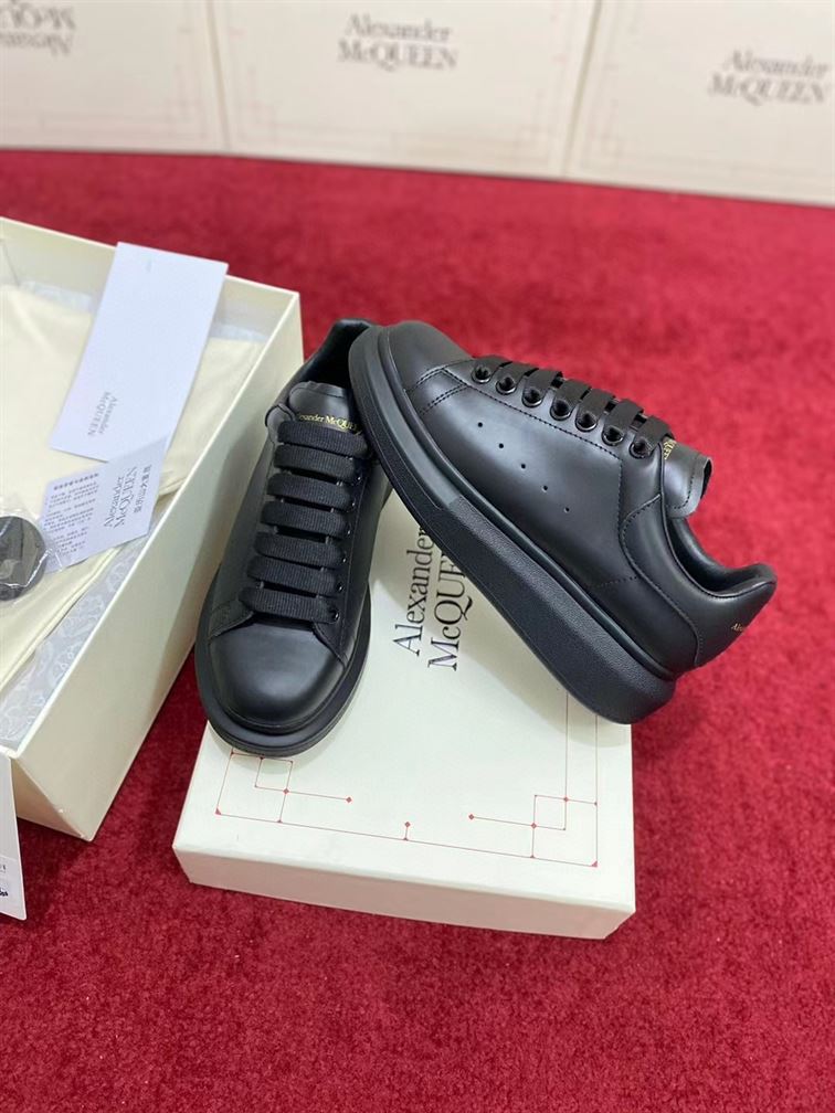 ALEXANDER MCQUEEN SNEAKER - ALD009