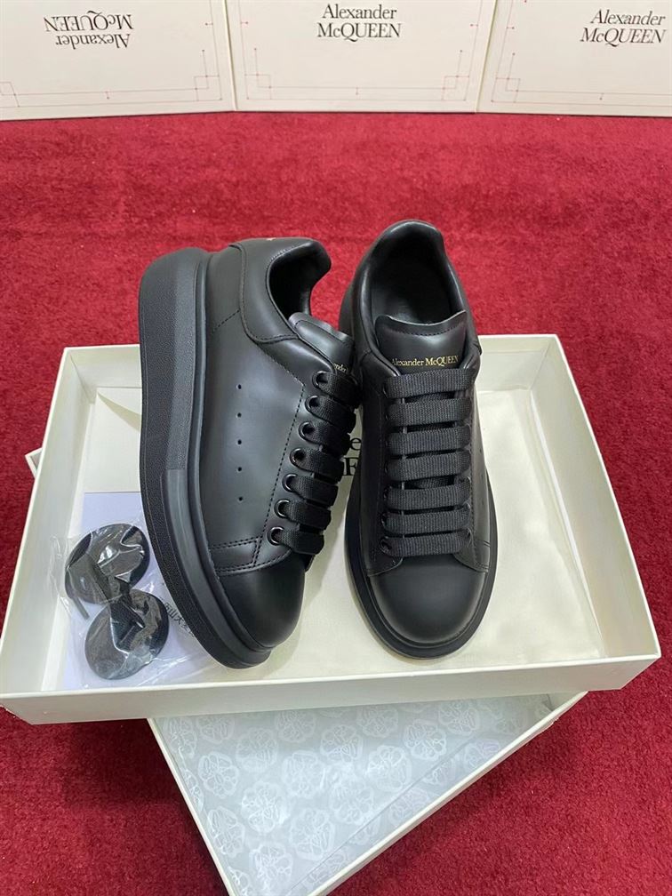 ALEXANDER MCQUEEN SNEAKER - ALD009