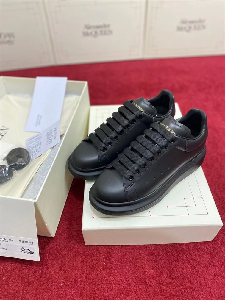 ALEXANDER MCQUEEN SNEAKER - ALD009