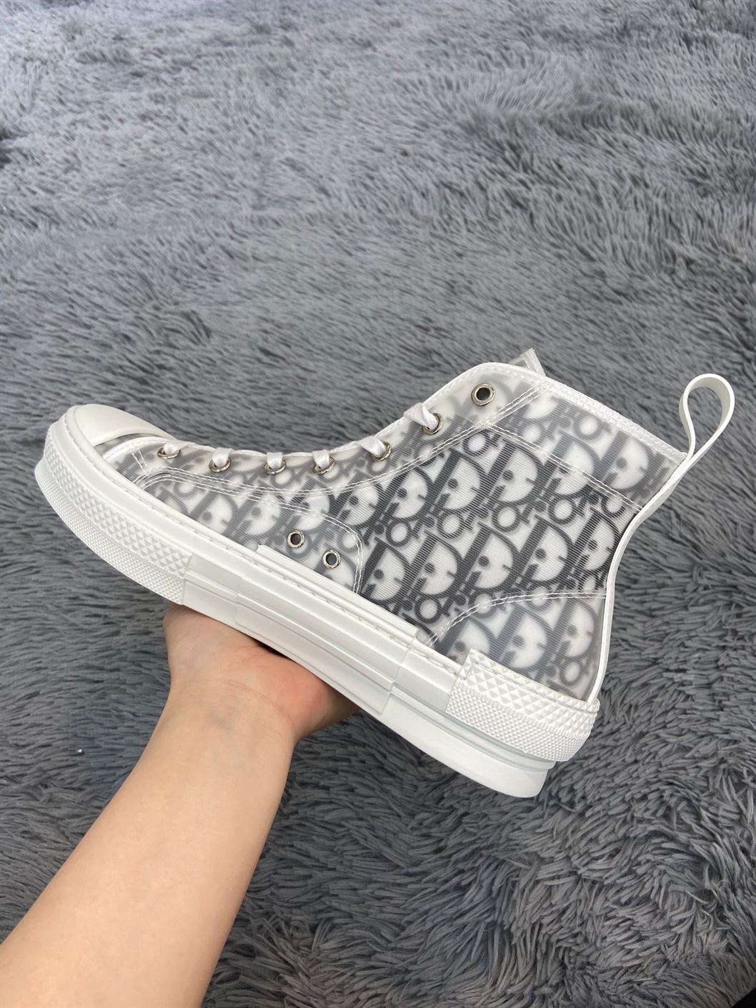 B23 HIGH-TOP SNEAKER DIOR OBLIQUE CANVAS - DO059