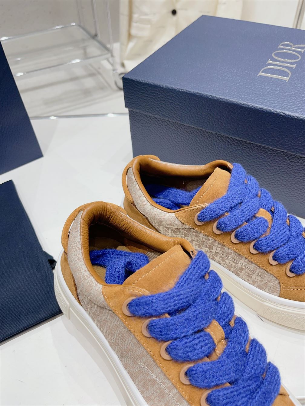 B33 SNEAKER BROWN CREAM OBLIQUE JACQUARD - DO133