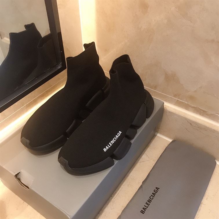 BALENCIAGA MEN'S SPEED 2.0 SNEAKER IN BLACK - BLA024