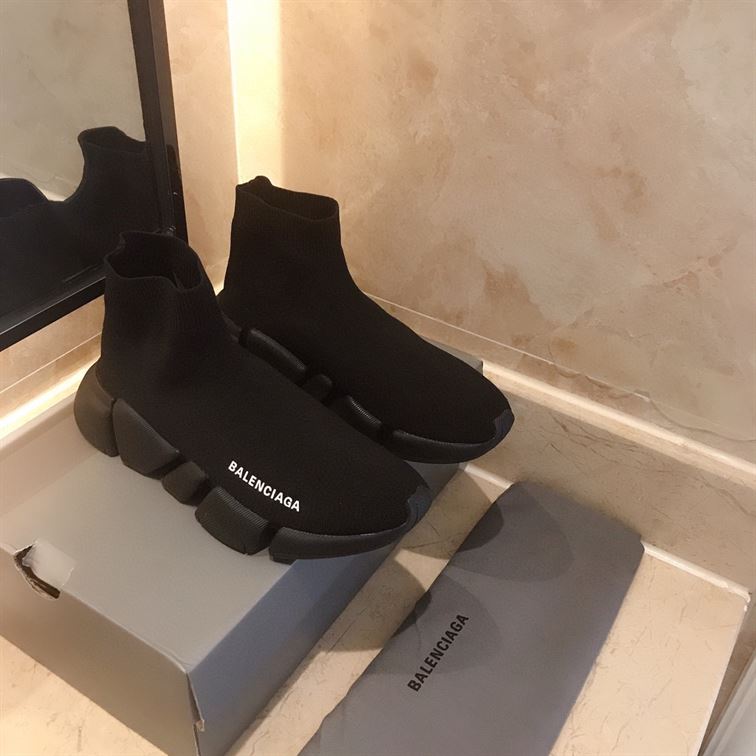 BALENCIAGA MEN'S SPEED 2.0 SNEAKER IN BLACK - BLA024