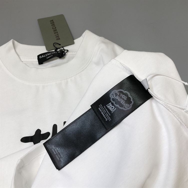 BALENCIAGA MEN'S THE SIMPSONS TM 20TH TELEVISION T-SHIRT OVERSIZED IN WHITE - BAS005