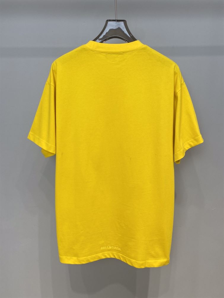 BALENCIAGA MEN'S THE SIMPSONS TM 20TH TELEVISION T-SHIRT OVERSIZED IN YELLOW - BAS007