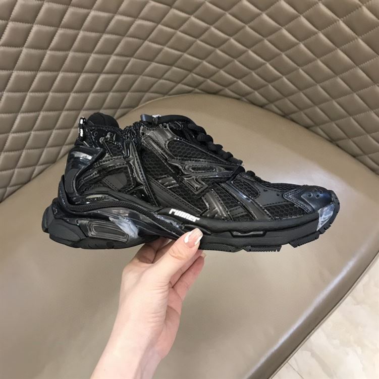 BALENCIAGA RUNNER SNEAKERS IN BLACK - BLA007