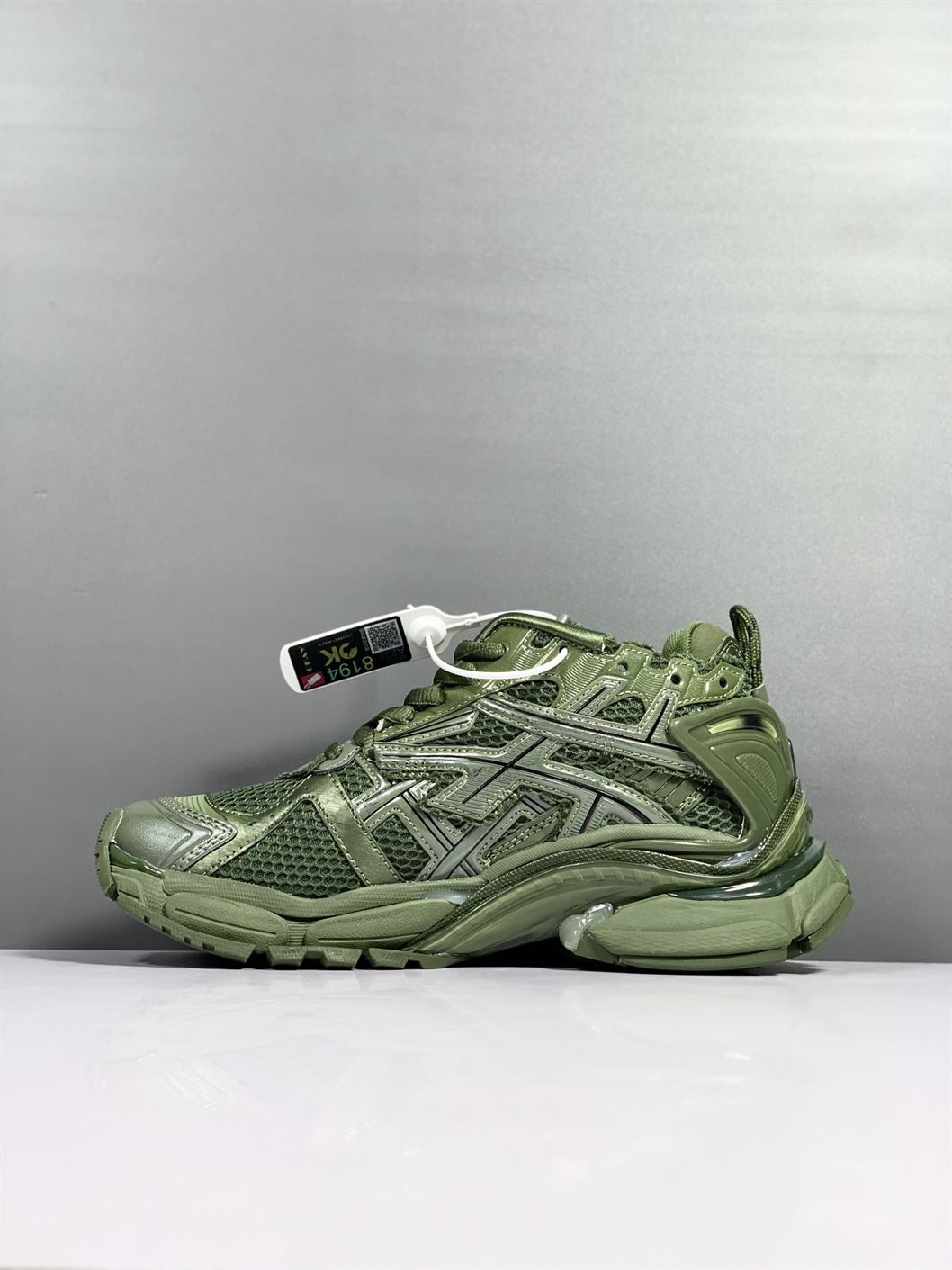 BALENCIAGA RUNNER TRAINERS IN DARK GREEN MESH AND NYLON - BLA025