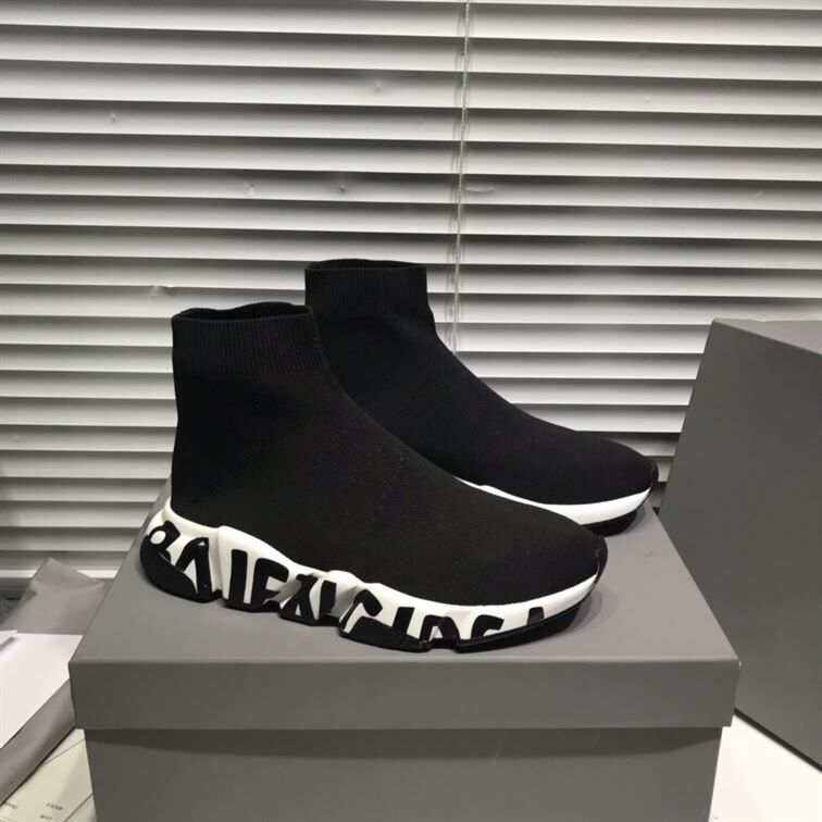 BALENCIAGA SPEED RECYCLED KNIT GRAFFITI SNEAKER IN BLACK/WHITE - BLA051
