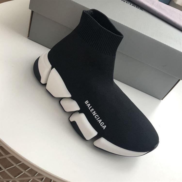 BALENCIAGA SPEED RECYCLED KNIT SNEAKER IN BLACK/WHITE - BLA052