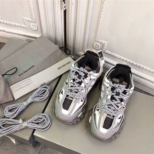 BALENCIAGA TRACK 3 SNEAKERS - BLA040