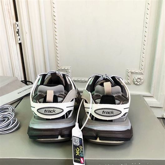 BALENCIAGA TRACK 3 SNEAKERS - BLA040
