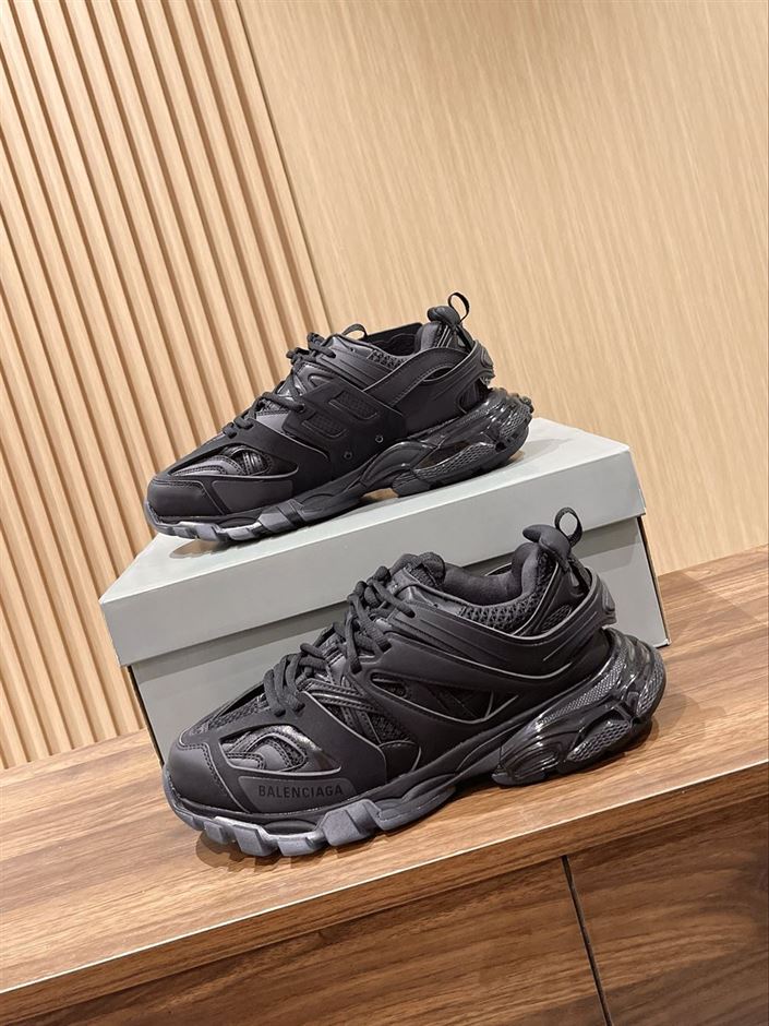 BALENCIAGA TRACK TRAINERS BLACK - BLA070