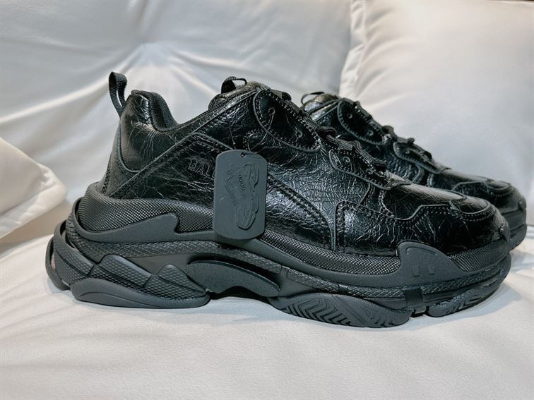 BALENCIAGA TRIPLE S LAMBSKIN SNEAKERS - BLA079