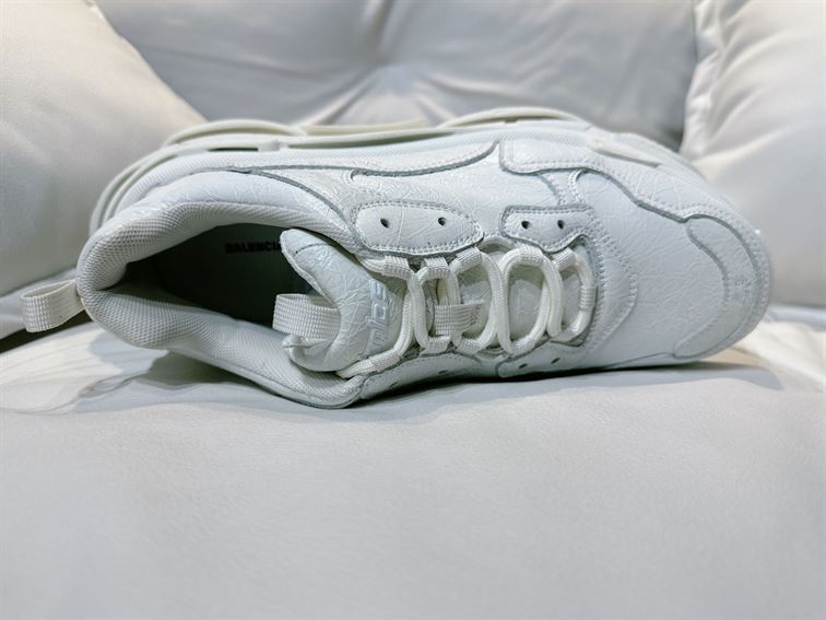 BALENCIAGA TRIPLE S LAMBSKIN SNEAKERS - BLA080