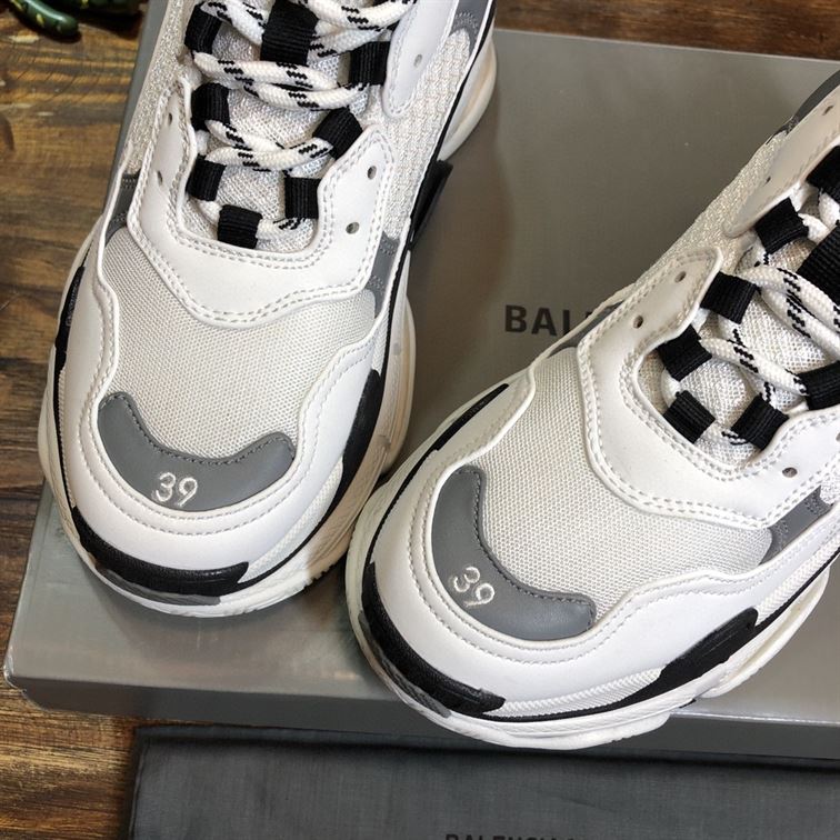 BALENCIAGA TRIPLE S SNEAKERS - BLA010