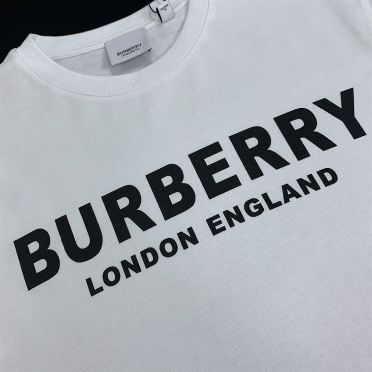BURBERRY LOGO PRINT COTTON T-SHIRT IN WHITE - BRS009
