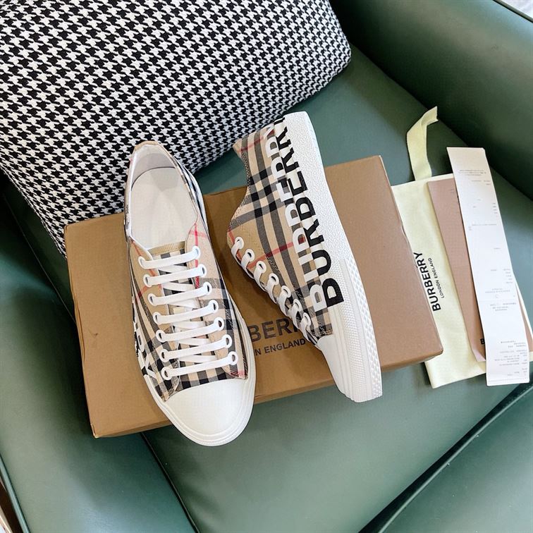 BURBERRY LOGO PRINT VINTAGE CHECK COTTON SNEAKERS IN ARCHIVE BEIGE - BBR023