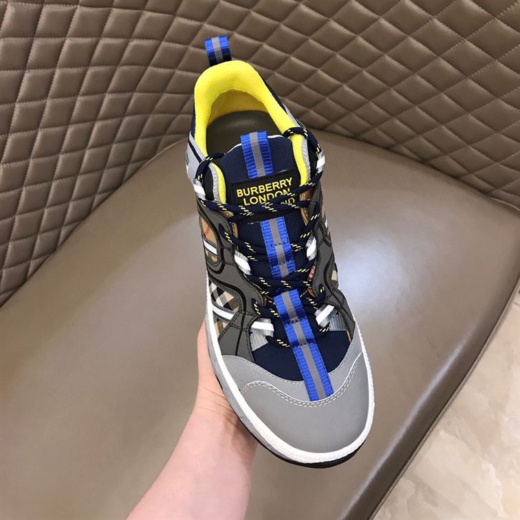 BURBERRY UNION SNEAKERS - BBR019