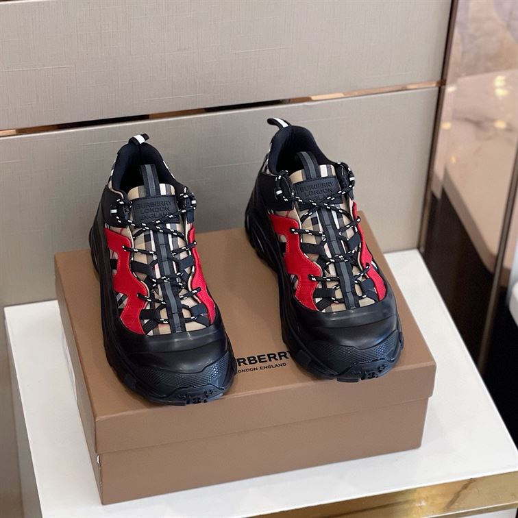 BURBERRY VINTAGE CHECK COTTON AND NYLON ARTHUR SNEAKERS - BBR007