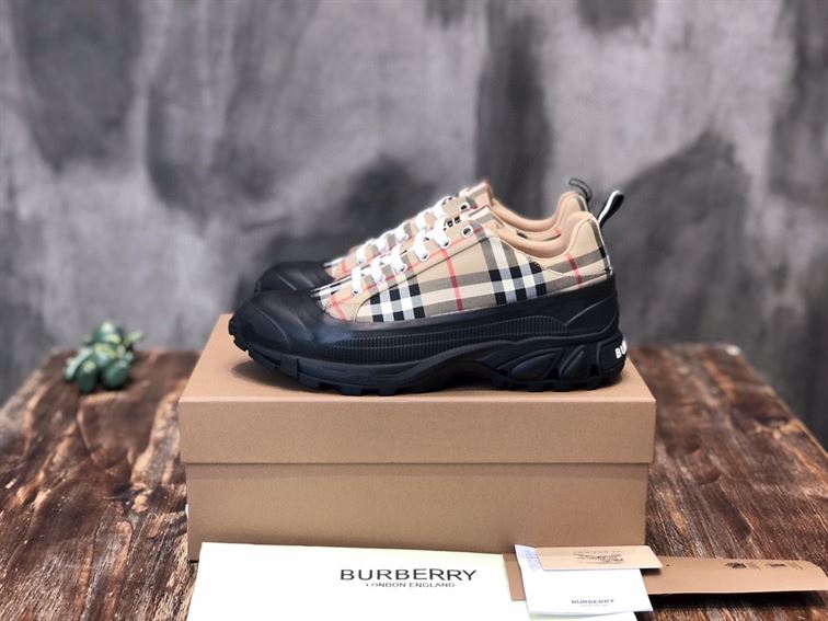 BURBERRY VINTAGE CHECK COTTON ARTHUR SNEAKERS - BBR028