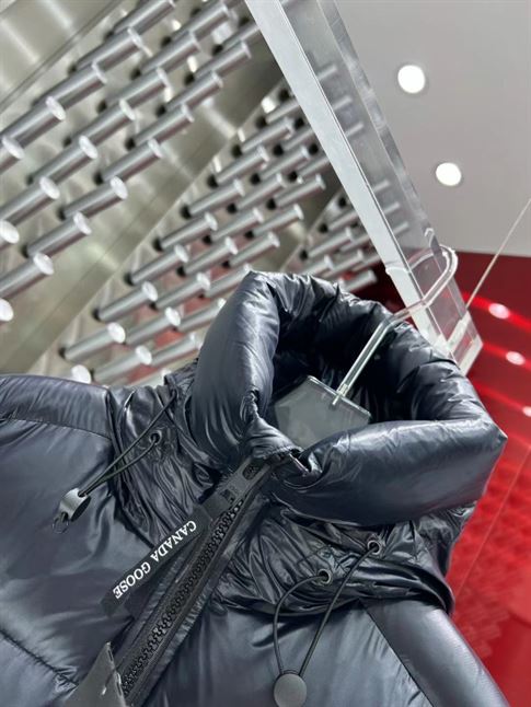 CANADA GOOSE CROFTON PUFFER BLACK LABEL - CN26