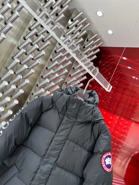 CANADA GOOSE PARKAS APPROACH JACKET - CN30