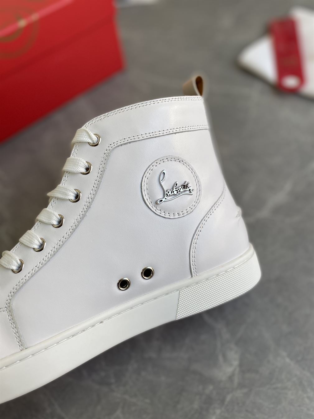 CHRISTIAN LOUBOUTIN HIGH TOP SNEAKER - CLS002
