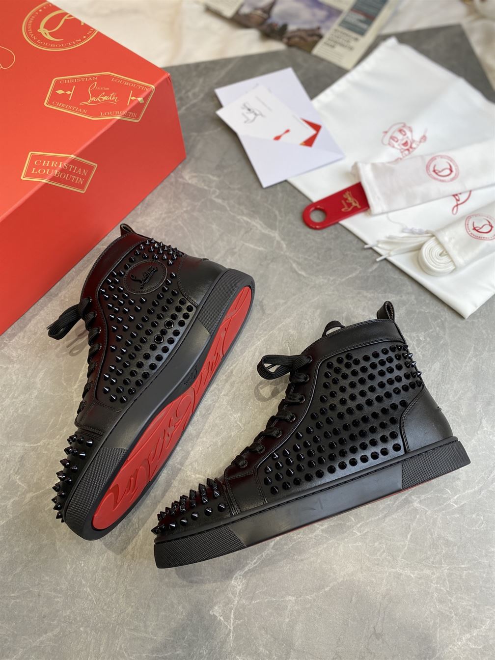 CHRISTIAN LOUBOUTIN HIGH TOP SNEAKER - CLS006