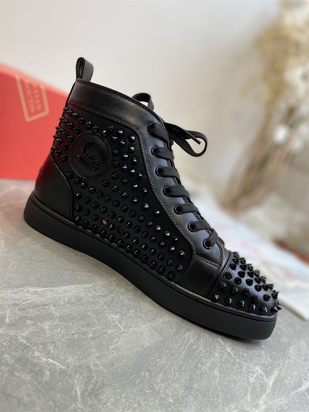 CHRISTIAN LOUBOUTIN HIGH TOP SNEAKER - CLS006