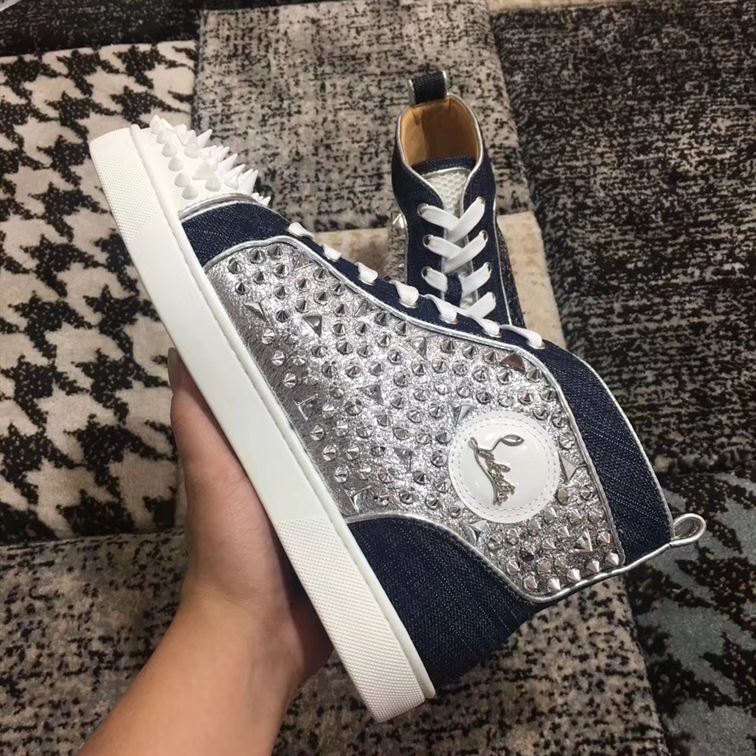 CHRISTIAN LOUBOUTIN HIGH TOP SNEAKER - CLS007