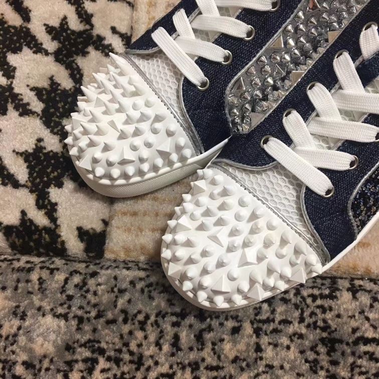 CHRISTIAN LOUBOUTIN HIGH TOP SNEAKER - CLS007