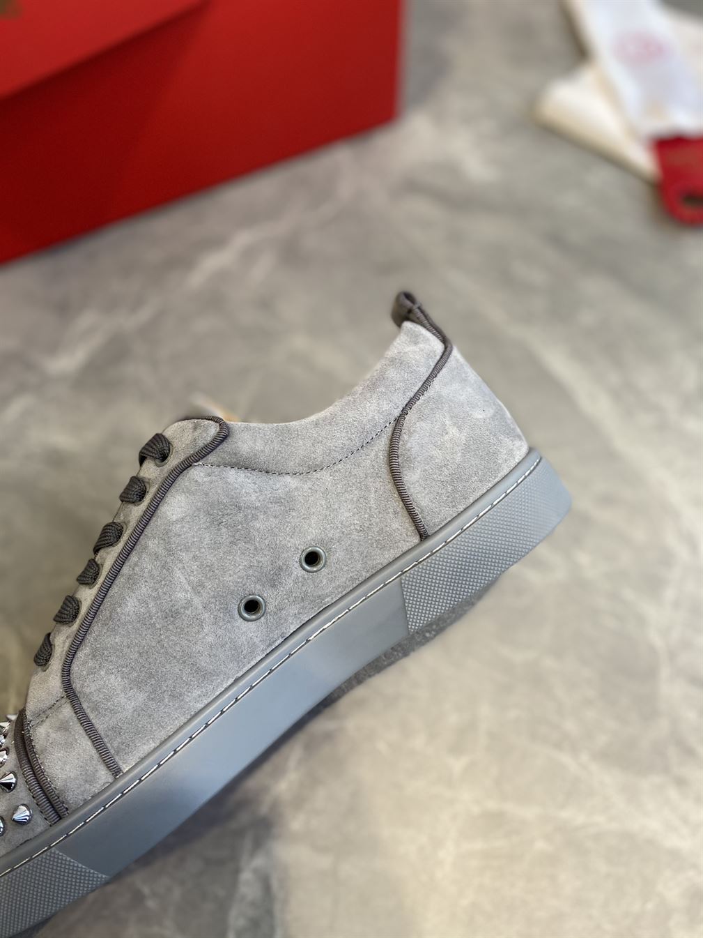 CHRISTIAN LOUBOUTIN LOUIS JUNIOR SPIKES - CLS024