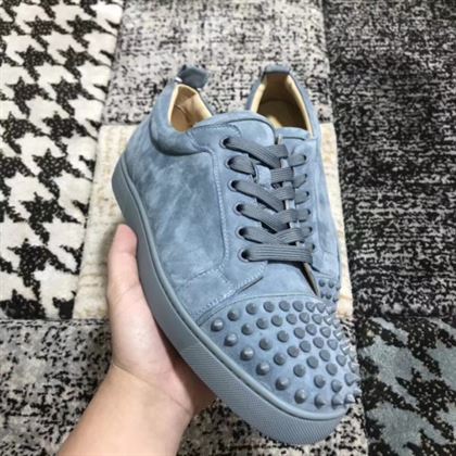 CHRISTIAN LOUBOUTIN LOW TOP SNEAKER - CLS023