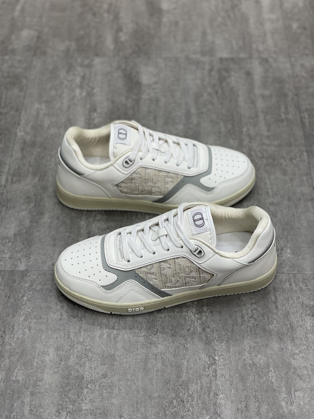 DIOR B27 LOW-TOP SNEAKER - DO010