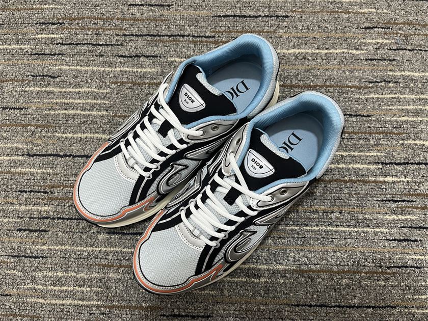 DIOR B30 SNEAKER GRAY MESH WITH SILVER-TONE AND DEEP GRAY TECHNICAL FABRIC - DO107