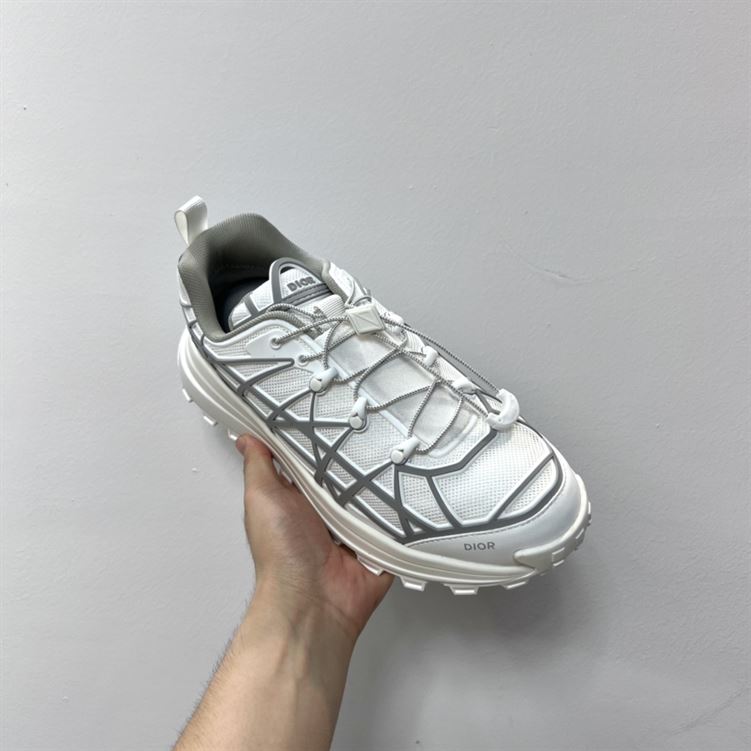 DIOR B31 RUNNER SNEAKER WHITE GREY - DO098