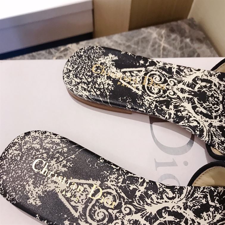 DIOR DWAY SLIDE - DS009