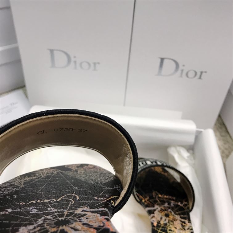 DIOR DWAY SLIDE - DS011