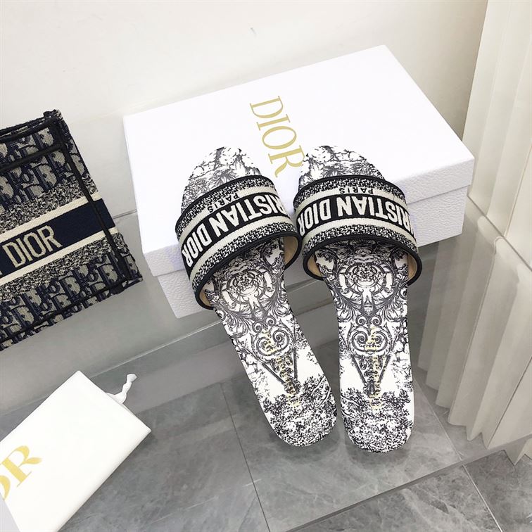 DIOR DWAY SLIDE - DS022