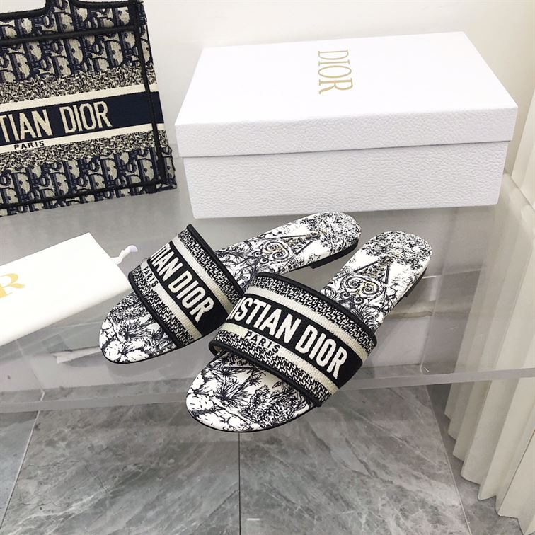 DIOR DWAY SLIDE - DS022