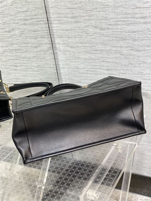 DIOR MEDIUM DIOR ESSENTIAL TOTE BAG BLACK ARCHICANNAGE