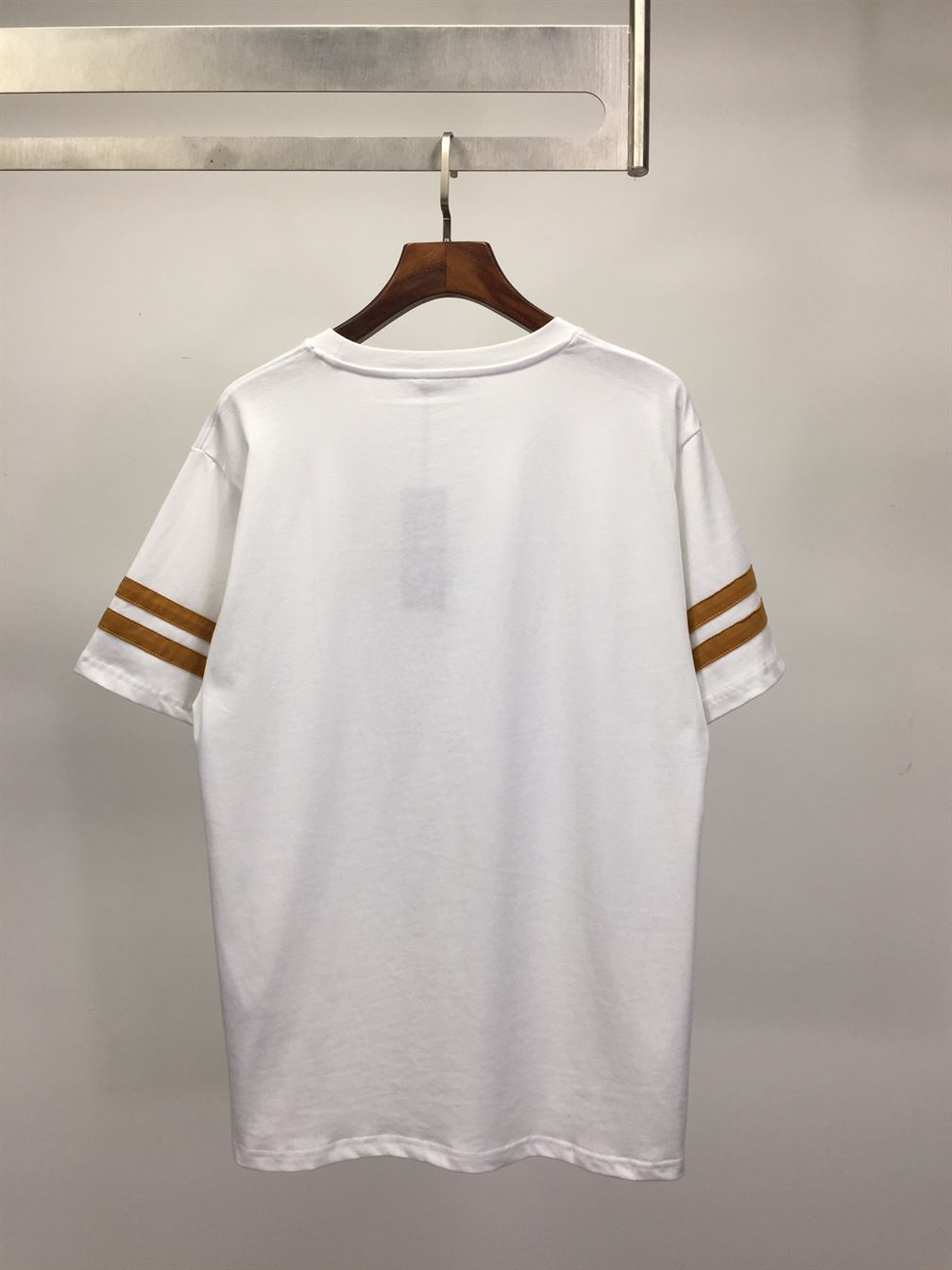 DIOR RELAXED-FIT T-SHIRT - DOT003
