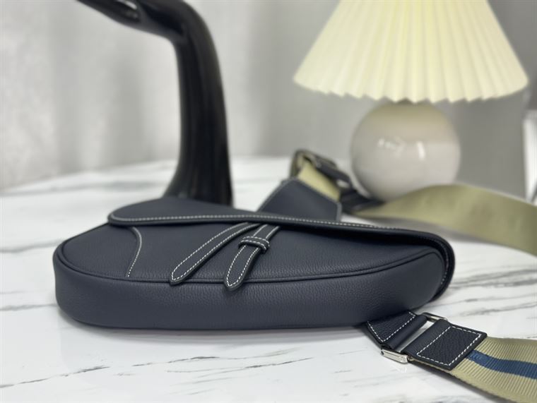 DIOR SADDLE BAG FOR MEN - DIO041