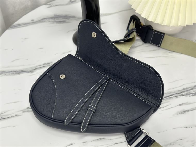 DIOR SADDLE BAG FOR MEN - DIO041