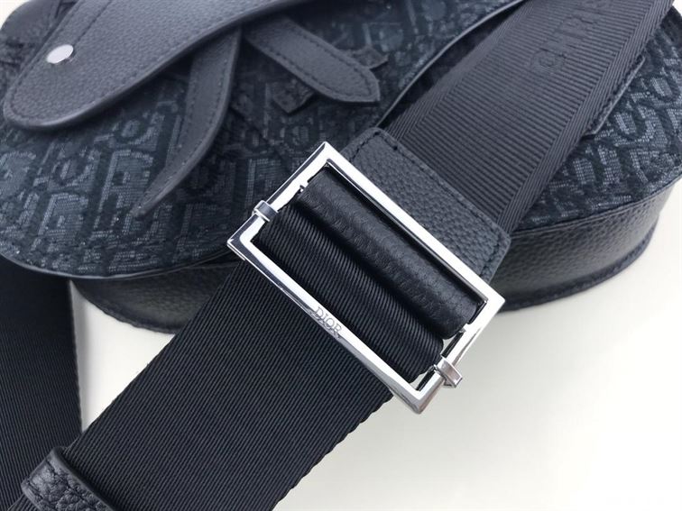 DIOR SADDLE POUCH BLACK OBLIQUE JACQUARD - DIO003