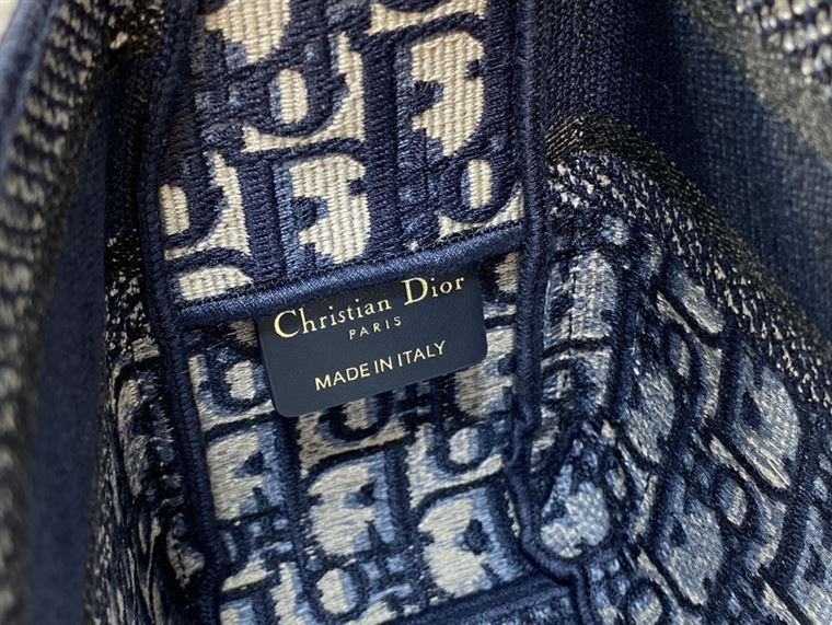 DIOR SMALL DIORCAMP BAG BLUE DIOR OBLIQUE EMBROIDERY
