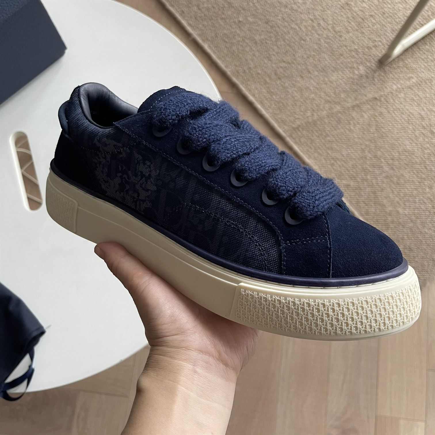 DIOR TEARS B33 SNEAKER - DO131